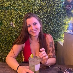 Meet your Posher, Joelene